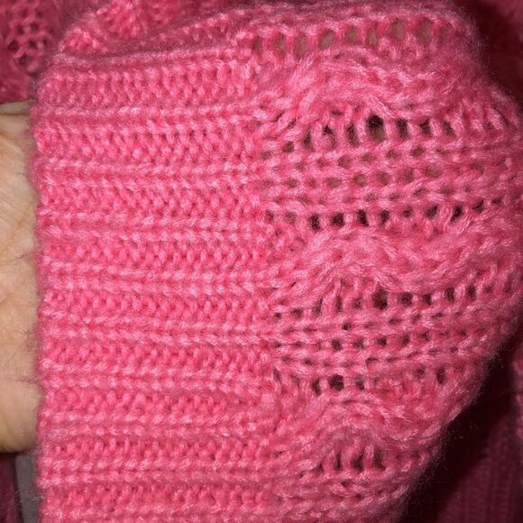 H&M Divided XS Cable Knit Pink Crewneck Pullover Sweater - Picture 9 of 11